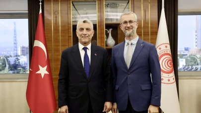 Ticaret Bakanı Bolat, Ukrayna’nın Ankara Büyükelçisi Celal ile görüştü