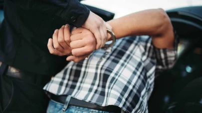 Devlet sırları mı sızdırıldı? FETÖ bağlantılı iş insanları tutuklandı