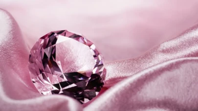 Dünyanın En Nadir Taşı Dubai’de Çalındı: Yapay zeka ile müdahele