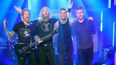 Rock dünyası yıkıldı! Efsane gitarist trafik canavarına yenildi