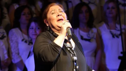 Türk Halk Müziği’nin ustası Banu Kırbağ 74 yaşında hayatını kaybetti!