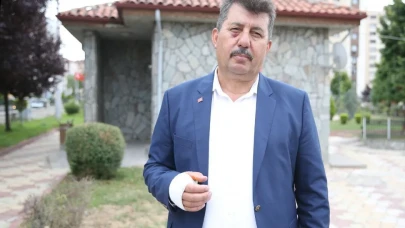 Kastamonu’da parkta muhtara bıçaklı saldırı: Uyardığı kişi tarafından yaralandı
