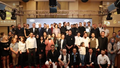 Uluslararası yarışmada Gazze vurgusu: Hülya Koçyiğit’ten duygusal konuşma