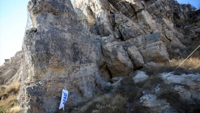 Kastamonu Kalesi'nde kaya tehlikesine karşı çelik önlem: Çalışmalar tamamlandı