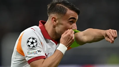 Yunus Akgün attığı golün sevincinde Kerem Aktürkoğlu'na göndermesini yaptı