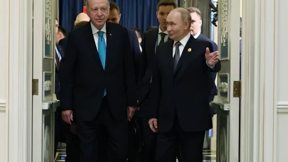 Şanghay Zirvesi’nde kritik görüşme: Cumhurbaşkanı Erdoğan–Putin teması başladı