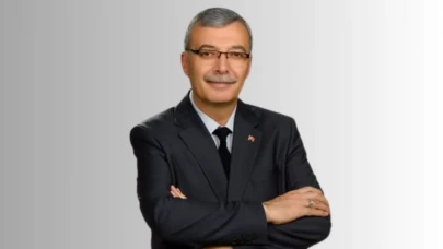 Mesut Mertcan kimdir? Siyasi hayatındaki değişimler merak ediliyor