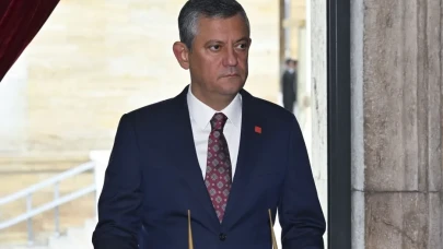 CHP’de yeni kadro bugün belli oluyor: Kritik MYK oylaması başladı