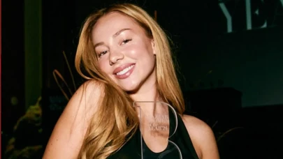 Ester Exposito yeni haliyle gündemde “Bu gerçekten o mu?”