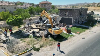 Kapadokya’da kaçak yapılar bir bir ortadan kaldırılıyor: 1432. yıkım gerçekleşti