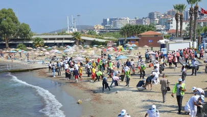 Tarsus Plajı'nda kapsamlı temizlik seferberliği: Bir ton atık toplandı