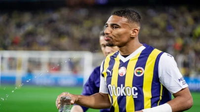 Sarı-Lacivertlilerde ayrılık: Djiku sözleşmesini feshetti