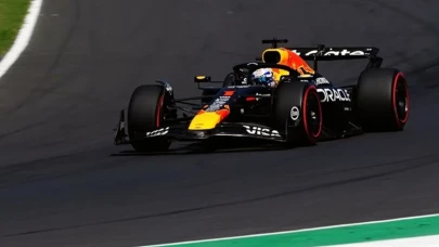 Max Verstappen Monza’da liderliği geri aldı, zafere ulaştı