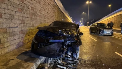 Kartal’da korkutan kaza: Araçlardan biri yakıt sızdırdı