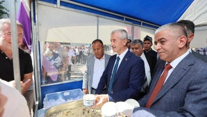 Şahinbey Belediyesi Ahilik Haftası’nı pilav dağıtarak kutladı