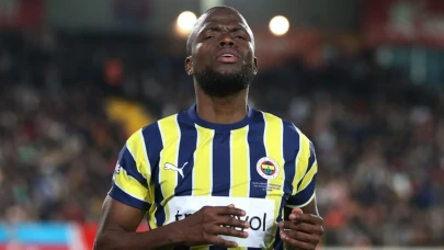 Fenerbahçe’nin eski golcüsü Valencia Meksika’ya dönüyor