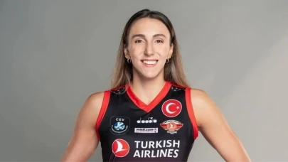 Aslı Kalaç kimdir, kaç yaşında, boyu, kilosu, aslen nereli, hangi takımda? Milli oyuncunun kariyeri