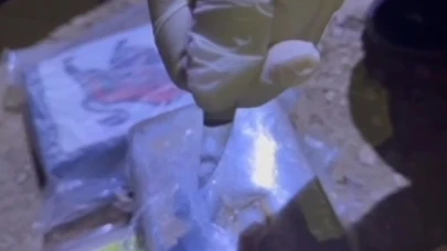 Gaziantep'te tırda uyuşturucu operasyonu: Kilolarca kokain ve skunk ele geçirildi