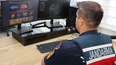 Sahte ilanlarla 4 milyonluk vurgun yapan çete jandarmaya yakalandı