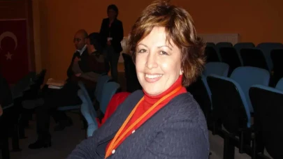 Duayen Spiker Gülden Özel'den Acı Haber