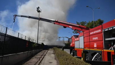 OSB’de yangın alarmı: Alevler rüzgarla yayıldı