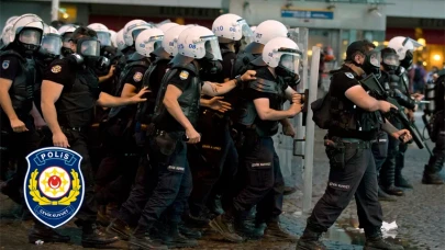 Adana’da polis müdahalesi gündem oldu! Üç polis görevden uzaklaştırıldı