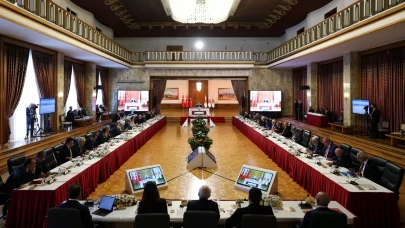 TBMM’de kriz: Salonu terk eden DEM Parti'ye, ilk tepki MHP’nin ağır topundan geldi!