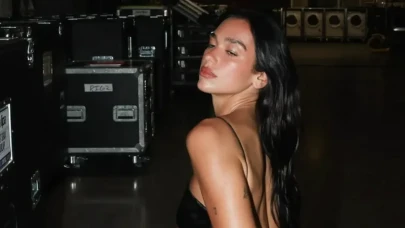 Kalçasına kadar inen dekolte! Dua Lipa Miami’de büyüledi