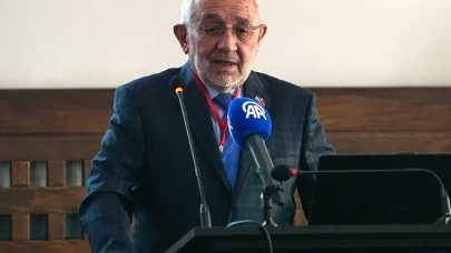 İstanbul'da Türkçenin İmlası Uluslararası Sempozyumu Başladı