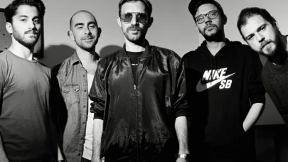 Adamlar Grubu Dağıldı mı? Konserler Neden İptal Edildi? Efsane Grup Faaliyetlerine Ara Verdi!