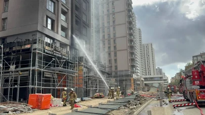Fikirtepe’de inşaat yangını: Cadde trafiğe kapatıldı
