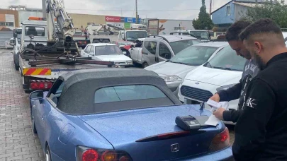 Drift attı gözünün yaşına bakılmadı! Trafikten men edildi ve ehliyetine el koyuldu