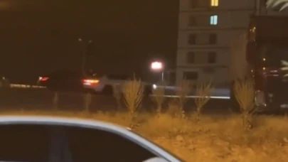 Elazığ’da drift atan araç kameralara yansıdı