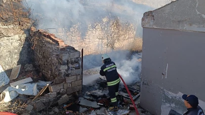 Erzurum’da alevler yükseldi: Yangın son anda kontrol altına alındı!