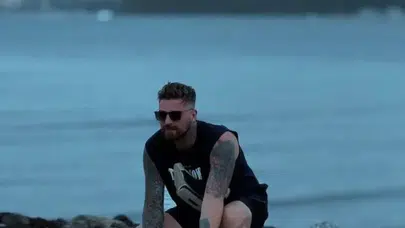 Survivor Ata Dökerel kimdir, tam adı ne, DJ mi, kaç yaşında, nereli, sevgilisi var mı, eğitimi ne?