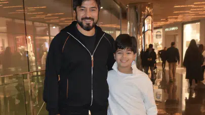 Baba-Oğul alışveriş turu: İbrahim Toraman ve oğlu Ali gülümsetti