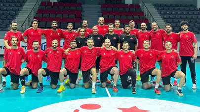 A Milli Hentbolcular Ordu’da sahada: 37-35’lik avantajla rövanş başlıyor
