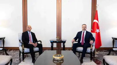 Ankara’da kritik temas... Bakan Fidan, ABD Temsilcisi Barrack'ı kabul etti!