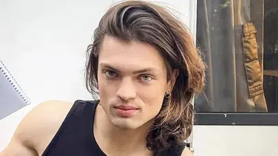 Survivor Onur Alp Çam ne iş yapıyor, model mi, yaşı kaç, aslen nereli? WWE başarısıyla dikkat çekti