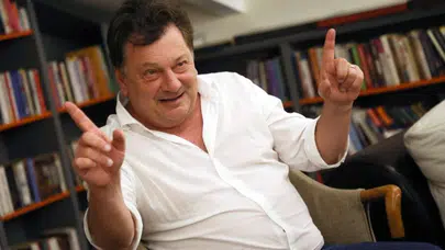 Damak tadıyla aşk testi... Vedat Milor’dan ilişkilere gastronomik bakış!