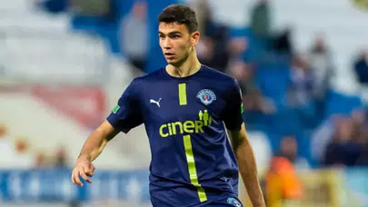 Yasin Özcan hangi takımda, hangi pozisyonda oynuyor, milli takımda var mı? Kariyer adımları ve biyografisi