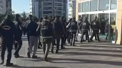 Kahramanmaraş’ta narkotik baskını! Kilolarca uyuşturucu, 37 tutuklu