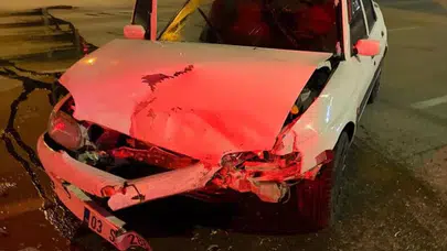 Afyonkarahisar’da kavşakta dehşet...Bir anlık dikkatsizlik felakete yol açtı!