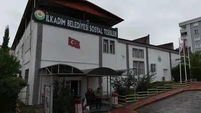İlkadım Belediye'sinde evlenenler tek kuruş ödemiyor: 105 çift evlendi, 90 düğün daha yolda!