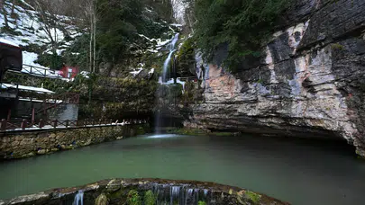Trabzon’da yer altı turizminin gözdesi: Çal Mağarası