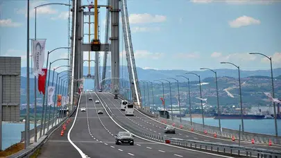Otoyol ve köprüler 1,1 milyar aracı ağırladı: 2025 trafiği rekor üstüne rekor kırdı!