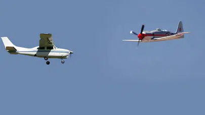 Tayland’da askeri eğitim uçağı düştü: 2 pilot hayatını kaybetti!