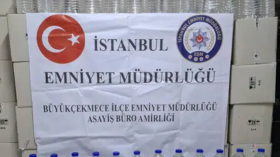 Zehir tacirlerine darbe...Büyükçekmece’de kaçak alkol operasyonu!