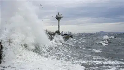 Denizlerde alarm! Meteoroloji uyardı, fırtına kapıda, rüzgar hazırda...