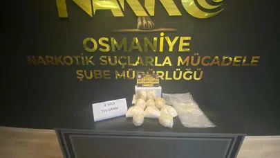 Otobüs yolculuğu cezaeviyle bitti! Valizden 4 kilo metamfetamin çıktı